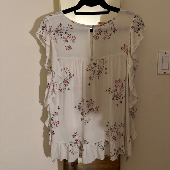 Lovestitch Floral Flutter Trim Blouse - Picture 2 of 2